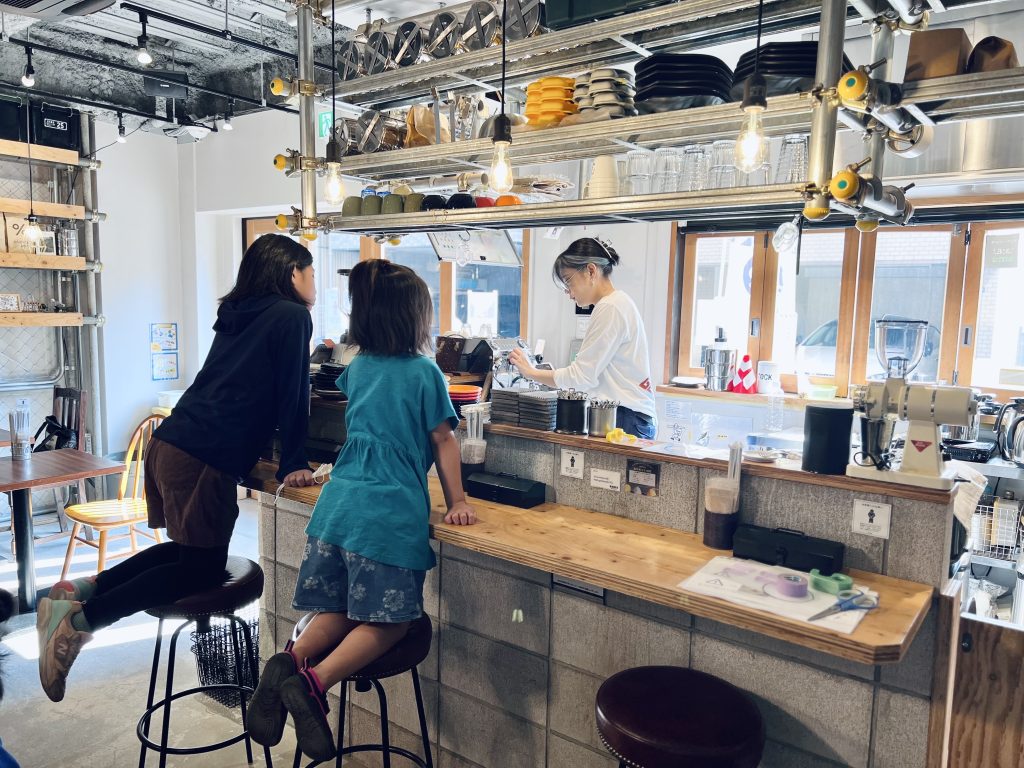 ハロカルホリデーすみだ　ステンシルシートづくり